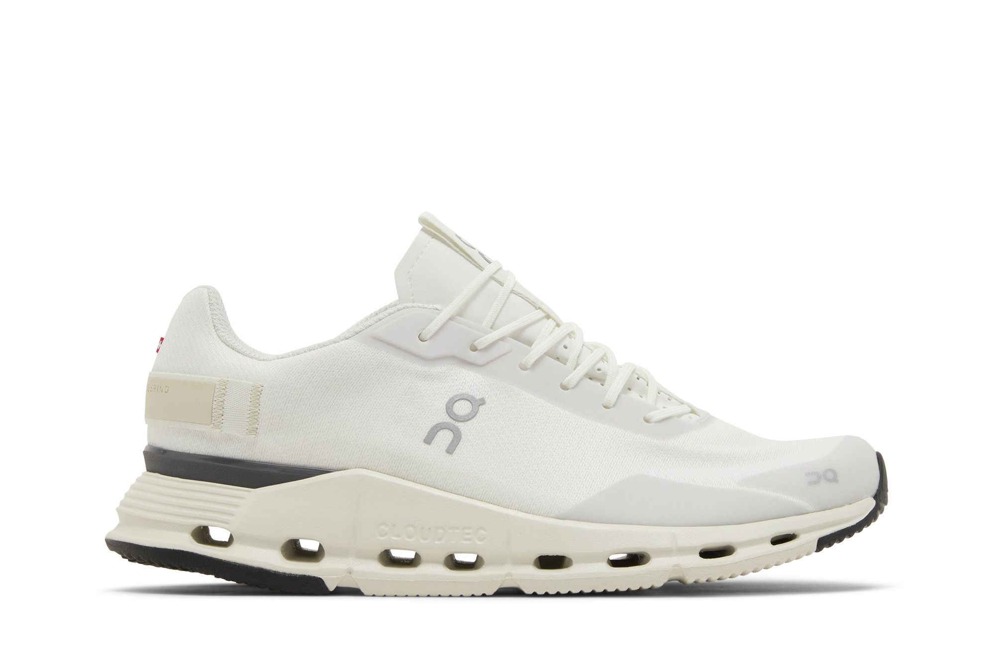 On Running Cloudnova Form White Eclipse 26-98483