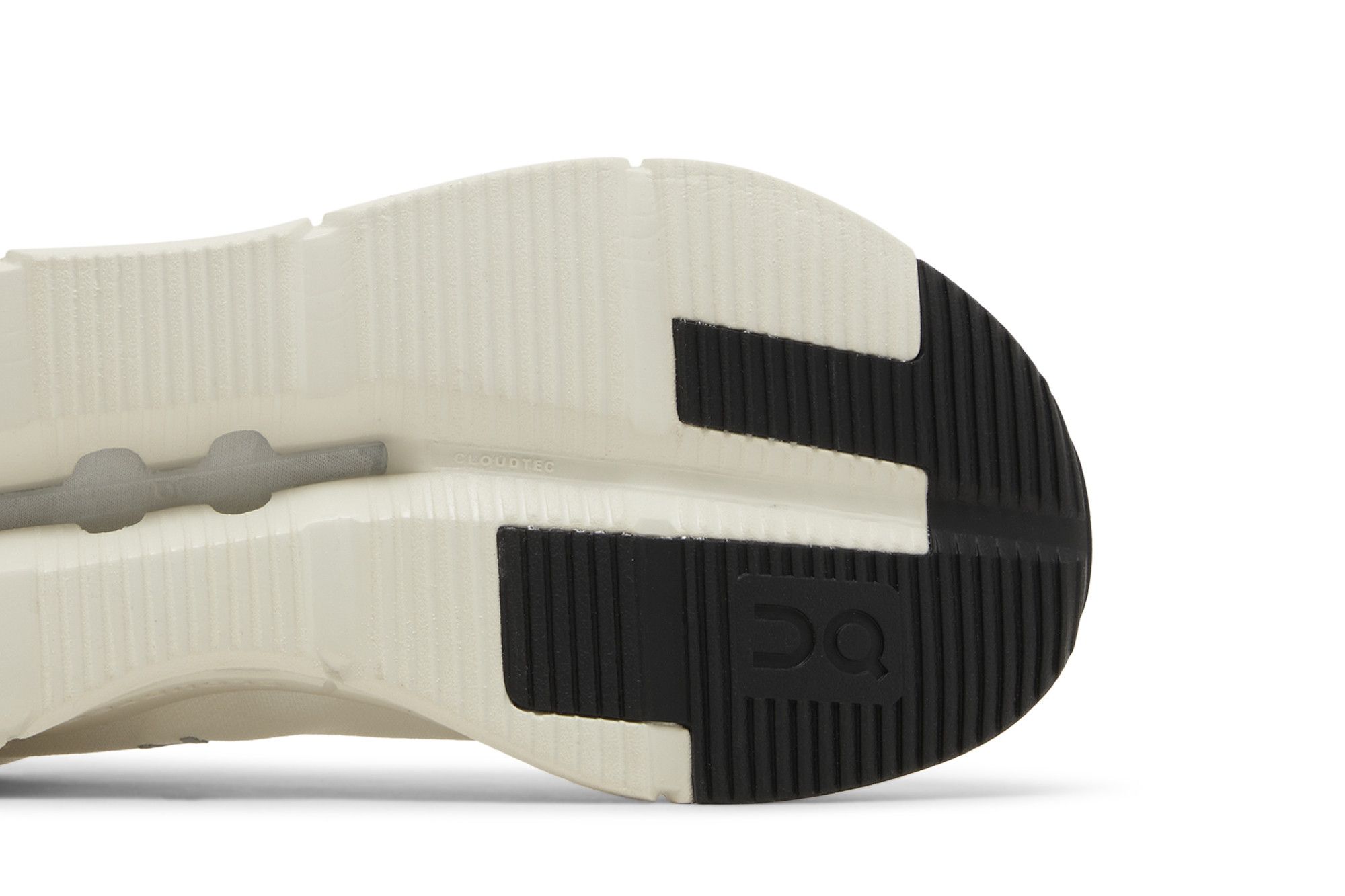 Purchase On Running Cloudnova Form Weiß Eclipse Sneakers 26-98483