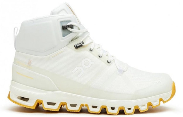 On昂跑 Cloudrock Edge Raw 防水減震登山靴 白 Order On昂跑 Cloudrock Edge Raw 防水減震登山靴 白