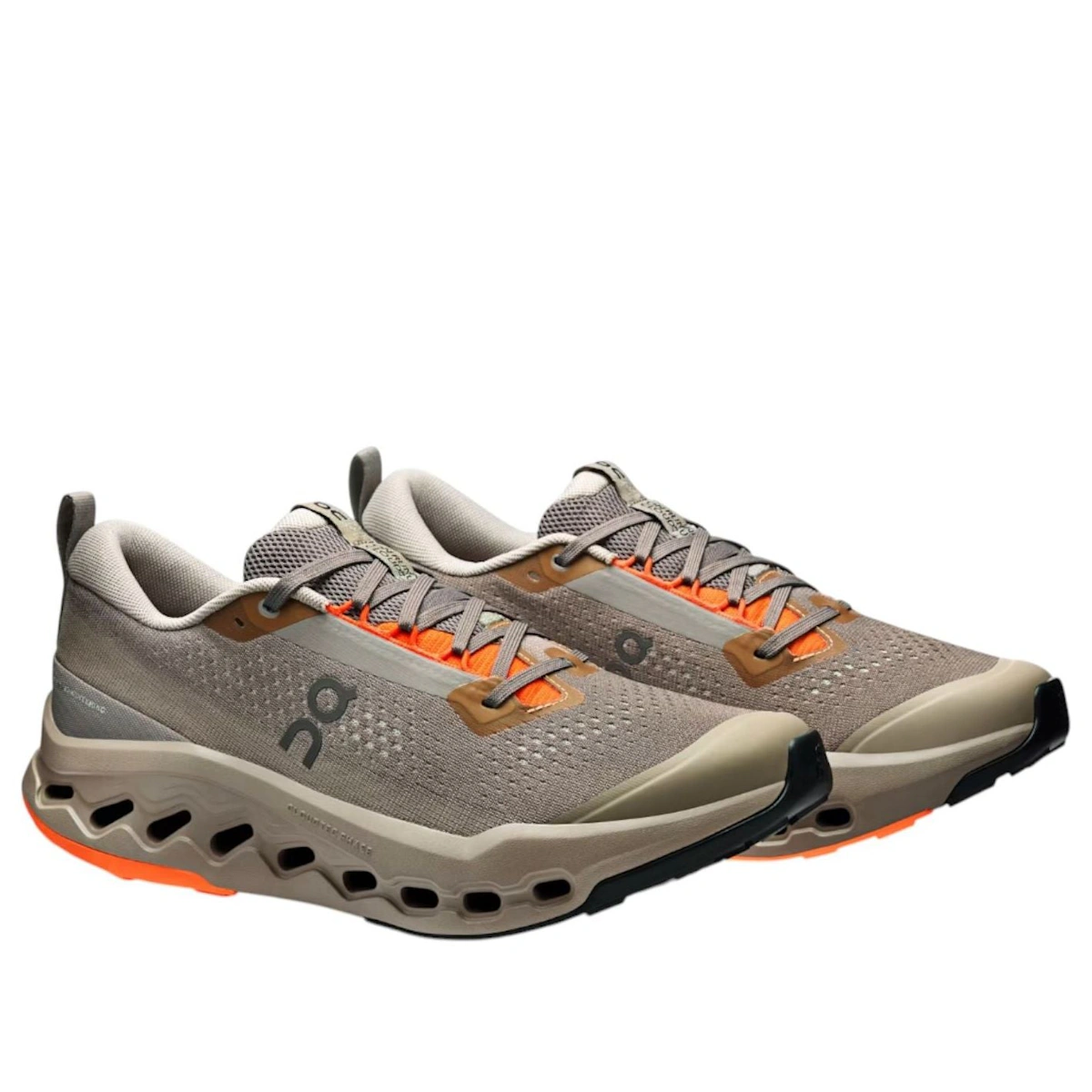 On Running Cloudsurfer Trail 2 'Eclipse Cinder'