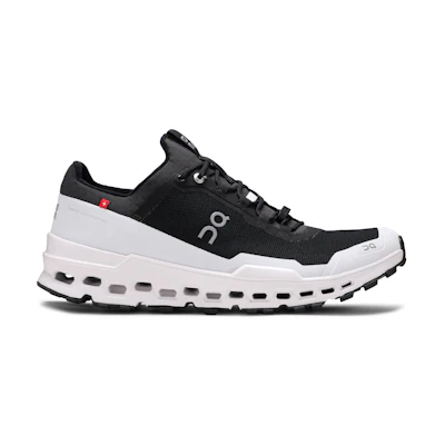 On Running Cloudultra Black White