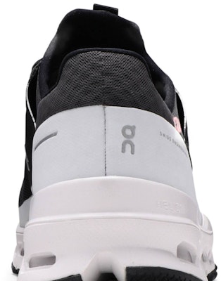 On Running Cloudultra Hitam Putih 44-99543 Sizing On Running Cloudultra Hitam Putih 44-99543