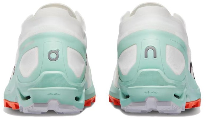 On Running Cloudventure 'White Green' Shop On Running Cloudventure 'White Green'