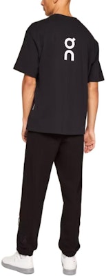 On Running Club 中腰黑色運動長褲 舒適剪裁。 1ME10040553 Shop On Running Club 中腰黑色運動長褲 舒適剪裁。 1ME10040553