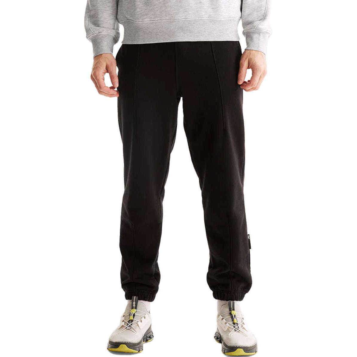 Sizing On Running Club 中腰黑色運動長褲 舒適剪裁。 1ME10040553