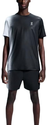 On Running Court Gradient 網球圓領T恤 黑白配色 - 舒適版型 1ME10860299 Lookbook On Running Court Gradient 網球圓領T恤 黑白配色 - 舒適版型 1ME10860299