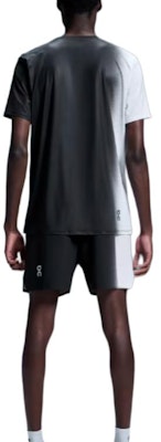 On Running Court Gradient 網球圓領T恤 黑白配色 - 舒適版型 1ME10860299 Shop On Running Court Gradient 網球圓領T恤 黑白配色 - 舒適版型 1ME10860299