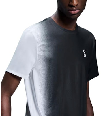 On Running Court Gradient 網球圓領T恤 黑白配色 - 舒適版型 1ME10860299 Purchase On Running Court Gradient 網球圓領T恤 黑白配色 - 舒適版型 1ME10860299