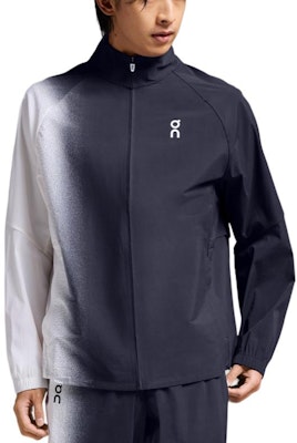 On Running Court Utility Jaket Tahan Air dan Bernapas Hitam/Putih 1ME12600299 Purchase On Running Court Utility Jaket Tahan Air dan Bernapas Hitam/Putih 1ME12600299