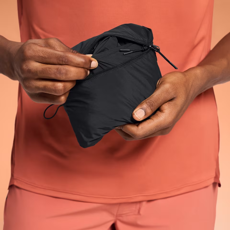 Purchase 온 러닝 웨더 자켓 블랙 - 통기성 및 방풍ジャ garder 1ME10310553