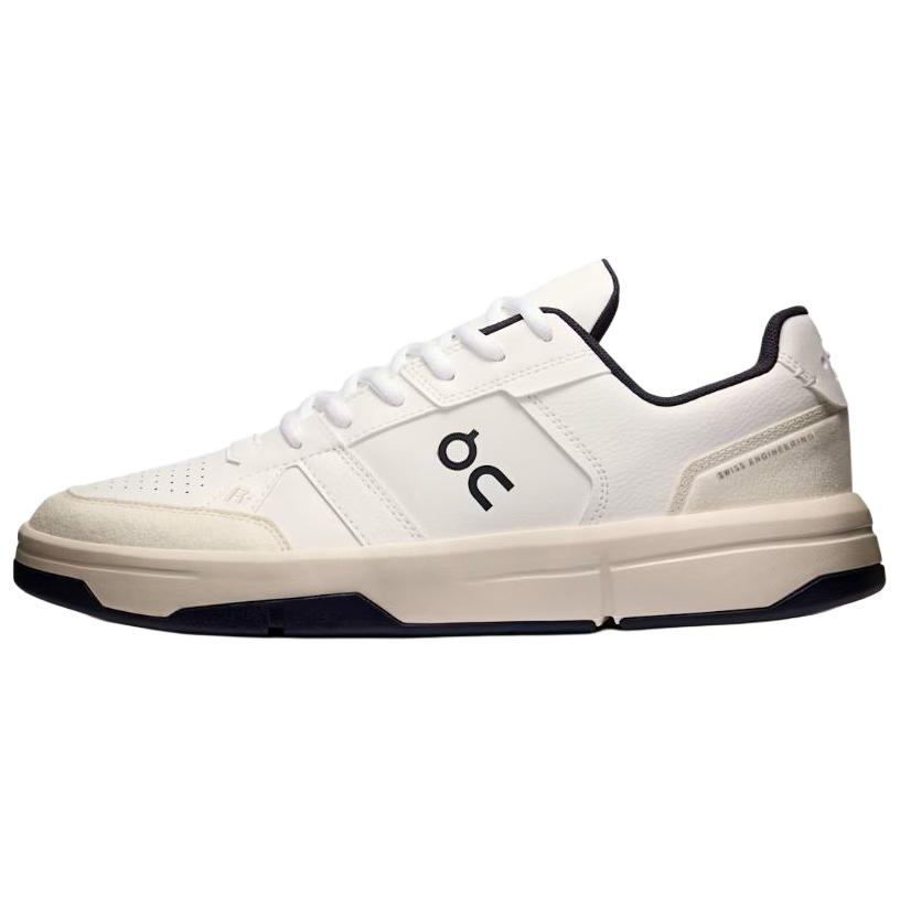 On The Roger Clubhouse Low-Top Sneakers White/Black - Stylish, Cushioned, Supportive. 3MF10540148