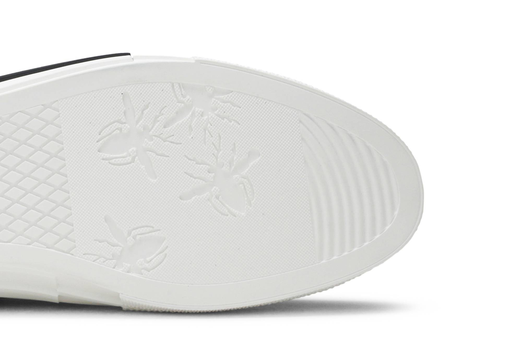 Purchase On x Dior 'Hitam' 3SN262ZBM_H960