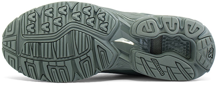 Mizuno Beams x Wave Rider 10 SlipOn 'Kelabu Perak' D1GD211601 Details for Mizuno Beams x Wave Rider 10 SlipOn 'Kelabu Perak' D1GD211601