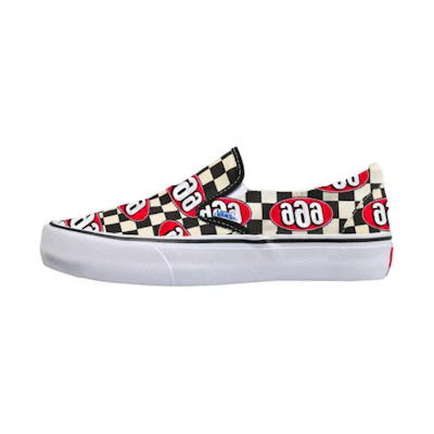On Supreme Vans Classic Slip-On '666 Checker Red'