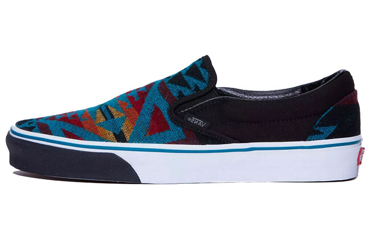 Buy Vans 全民族滑板节 x Slip-On '蓝黑' 休闲鞋 VN0A4U38BLK