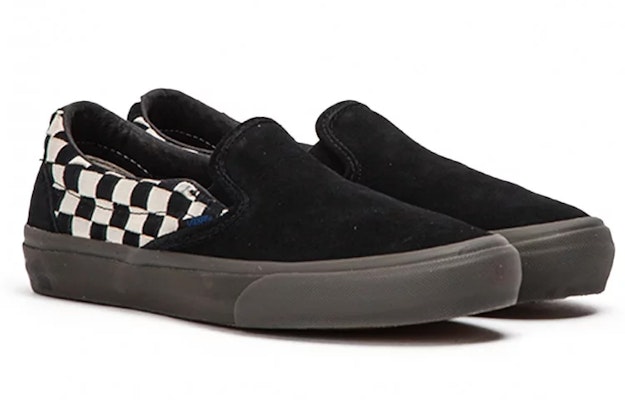 Vans X TAKA HAYASHI SLIP ON LX 'Black White' VN0A3ZCNURB1 Lookbook Vans X TAKA HAYASHI SLIP ON LX 'Black White' VN0A3ZCNURB1