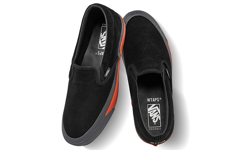 Shop Vans WTAPS x OG Classic Slip-On Lx 'Hitam Merah' VN0A45JK20E