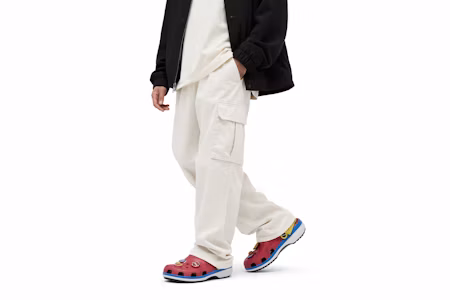 Order One Piece x Crocs Classic Clog 'Luffy' 212125-90H