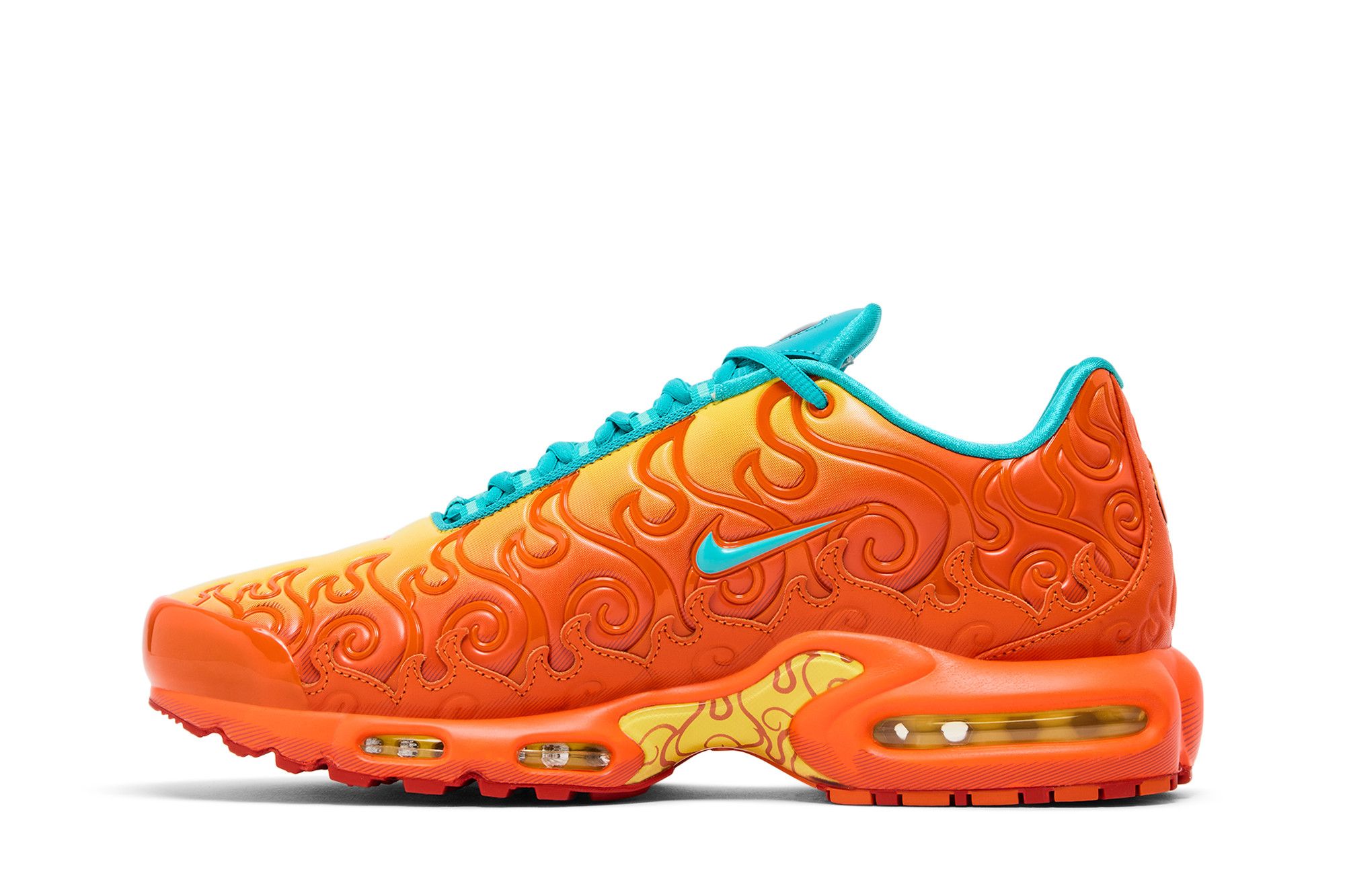 Lookbook One Piece x Nike Air Max Plus 'Mera Mera' IW1283-800