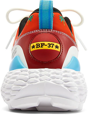 Skechers X One Piece Merah 'Putih' 894037-WMLT Purchase Skechers X One Piece Merah 'Putih' 894037-WMLT