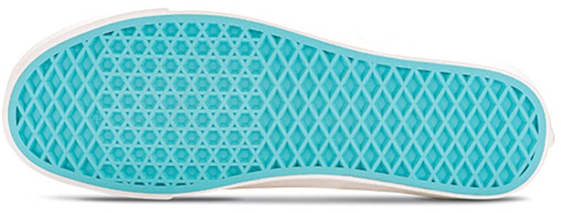 One Piece x Vans Authentic 44 DX 'Chopper' Sneakers VN0005U8JBW Details for One Piece x Vans Authentic 44 DX 'Chopper' Sneakers VN0005U8JBW