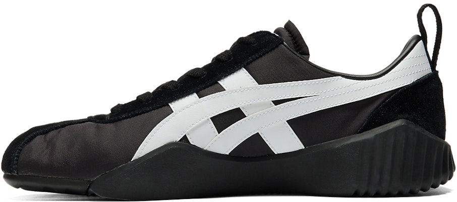 오니츠카 타이거 아크로마운트 '블랙 화이트' 1183B257-001 Lookbook 오니츠카 타이거 아크로마운트 '블랙 화이트' 1183B257-001