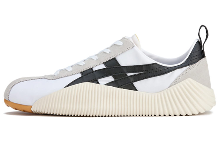 Onitsuka Tiger Acromount 'White Black' 1183B257-101
