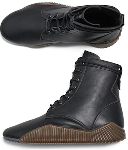 Bota Onitsuka Tiger Acromount 'Negro Gum' 1183B747-001 Shop Bota Onitsuka Tiger Acromount 'Negro Gum' 1183B747-001