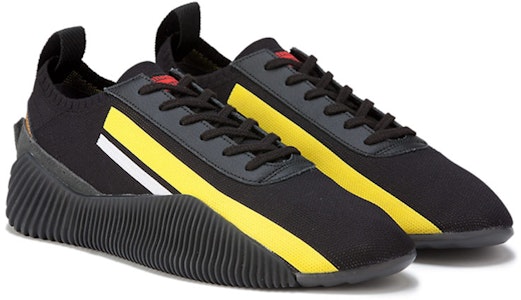 Onitsuka Tiger Acromount Knit 'Negro Amarillo' 1183B469-001 Lookbook Onitsuka Tiger Acromount Knit 'Negro Amarillo' 1183B469-001