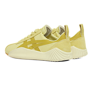Shop Onitsuka Tiger ACROMOUNT WHEAT YELLOW/MUSTARD 1183B257-750