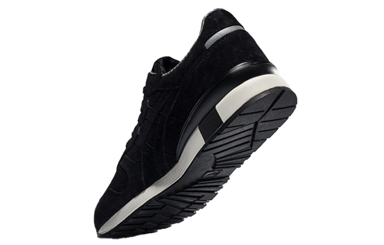 Lookbook Onitsuka Tiger Alliance ''Nero'' D5Q1L-9090