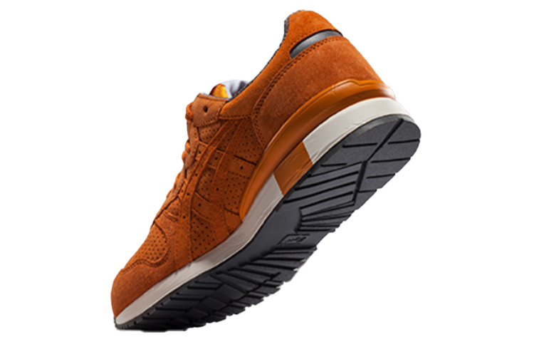 Lookbook Onitsuka Tiger Alliance ''Léger Respirant Confort Sport Course Orange'' TH4B4L-0909