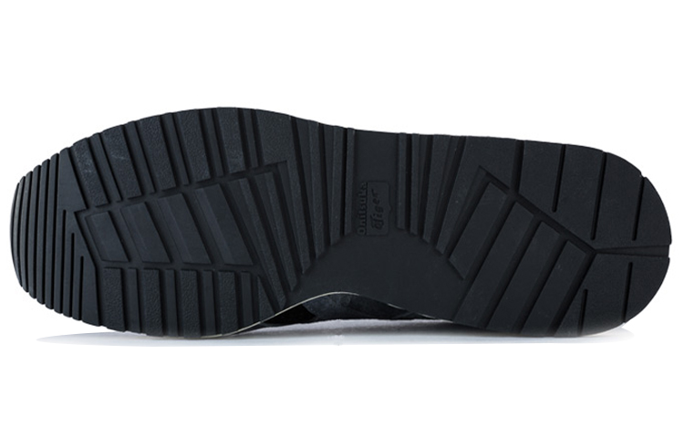 Shop Onitsuka Tiger Ally 'Carbon' Zapatillas D701L-9797