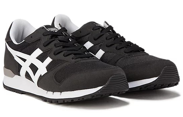 Lookbook Onitsuka Tiger Alvarado Schoenen ''Zwart Wit'' 1183A507-003