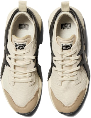 Onitsuka Tiger Big Logo Trainer 2.0 'Birch Black' 1183A795-200 Lookbook Onitsuka Tiger Big Logo Trainer 2.0 'Birch Black' 1183A795-200