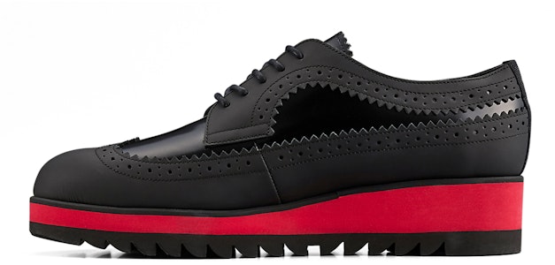 オニツカタイガー ブローグ 黒/赤 1182A639-001 Lookbook オニツカタイガー ブローグ 黒/赤 1182A639-001