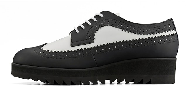 鬼冢虎黑白布罗格鞋 1182A651-001 Lookbook 鬼冢虎黑白布罗格鞋 1182A651-001