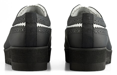 鬼冢虎黑白布罗格鞋 1182A651-001 Purchase 鬼冢虎黑白布罗格鞋 1182A651-001