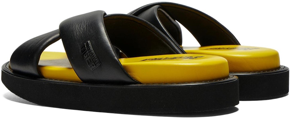 Sandal Nyaman Onitsuka Tiger 'Hitam Kuning' 1183C225-002 Shop Sandal Nyaman Onitsuka Tiger 'Hitam Kuning' 1183C225-002