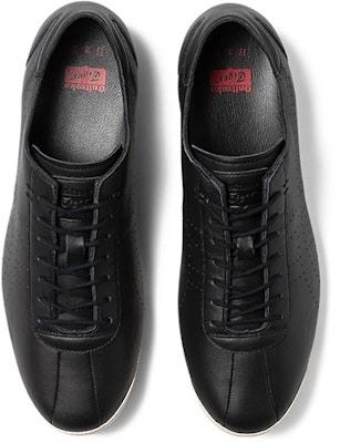 Onitsuka Tiger Tiger Corsair Deluxe CL 'Hitam' 1183B760-002 Lookbook Onitsuka Tiger Tiger Corsair Deluxe CL 'Hitam' 1183B760-002