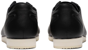 Shop Onitsuka Tiger Corsair Deluxe Cl 輕便舒適運動鞋 男女同款 黑色