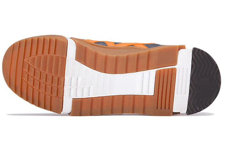 Details for Onitsuka Tiger D-Trainer MC 'Midnight Habanero' 1183A802-400