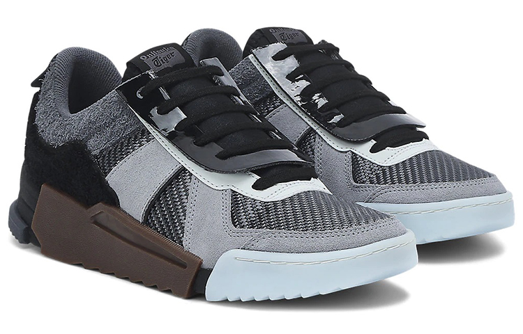 Lookbook Onitsuka Tiger D-Trainer Slip-On 'Sheet Rock Black' Sepatu 1183A583-023