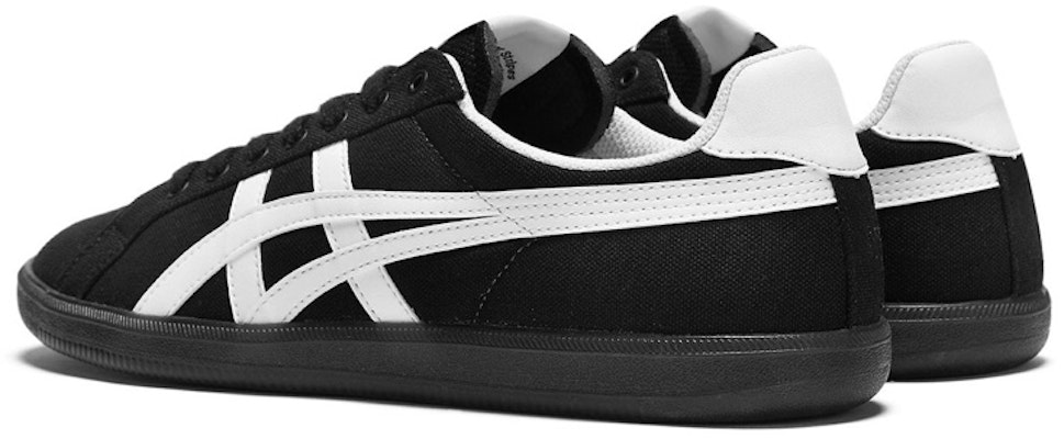 Onitsuka Tiger DD Trainer 'Hitam Putih' 1183B479-001 Lookbook Onitsuka Tiger DD Trainer 'Hitam Putih' 1183B479-001