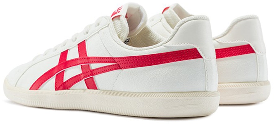 オニツカタイガー DD トレーナー 白赤 1183B478-200 Lookbook オニツカタイガー DD トレーナー 白赤 1183B478-200