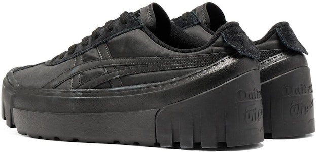 Onitsuka Tiger Delegation Chunk 'Hitam' 1183A585-001 Lookbook Onitsuka Tiger Delegation Chunk 'Hitam' 1183A585-001