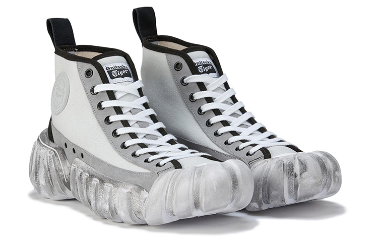 Lookbook オニツカタイガー デンティグレ グレー/ホワイト 1183B622-020