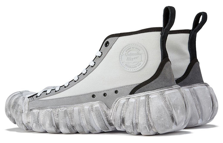 Shop オニツカタイガー デンティグレ グレー/ホワイト 1183B622-020