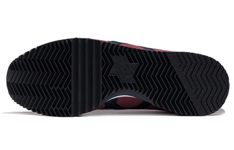 Lookbook オニツカタイガー デュアリオ 赤黒 (Onitsuka Taigā Duario AkaKuro) D631N-2650