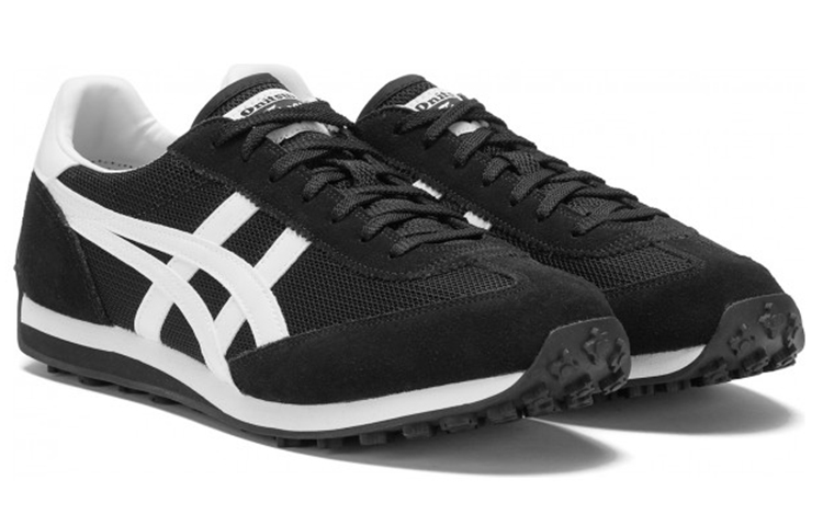 Lookbook Onitsuka Tiger Edr 78 低筒跑步鞋 男女同款 白黑